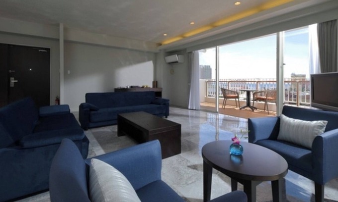 Chatan House | Room only For 2 people A luxurious trip to Ok/Nakagami-gun Okinawa