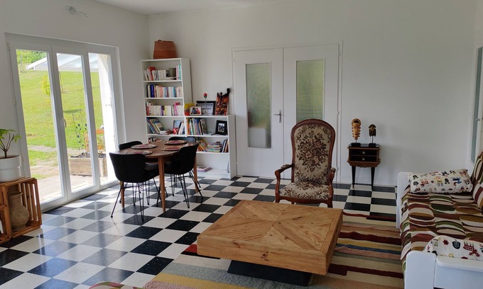 Saint-Maur Bed & Breakfast | Room with magnificent view - Breakfast included. Table d'hôte on request