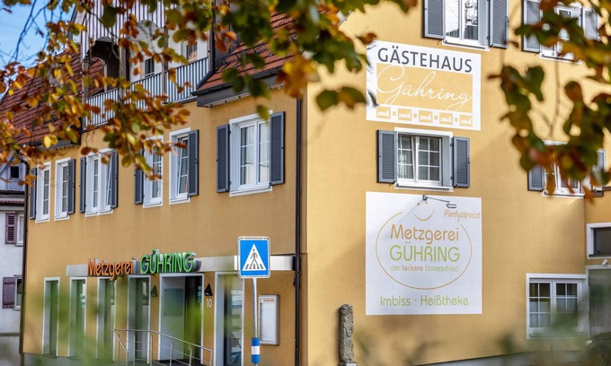 Rosenfeld House | Room 'Zweibettzimmer 25' with Wi-Fi