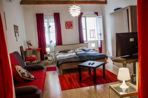 Karlovac House | Rooms and Apartment Veral-KA