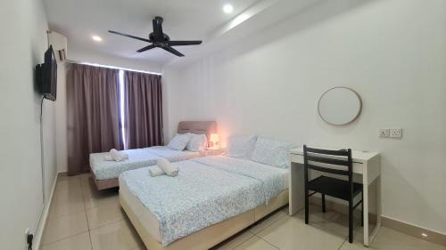 Downtown George Town House | Rooms at Mansion One, Shared Apartment Only