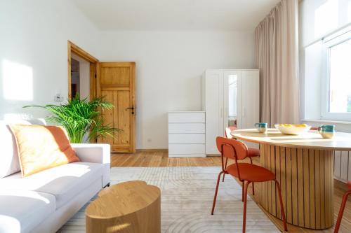 Gorny Sopot Apartment | Roomsy Broniewskiego