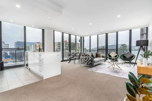 Braddon Apartment | Roomy 2BR 2BA City-Centre Apt - Hosted by CanStay