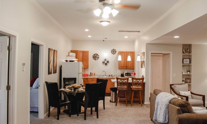 Floyd Apartment | Roomy Apt. Downtown Floyd; Golden Maple Homestays