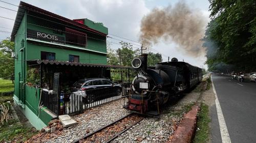 Siliguri House | ROOTS by MOUNT OLIVE