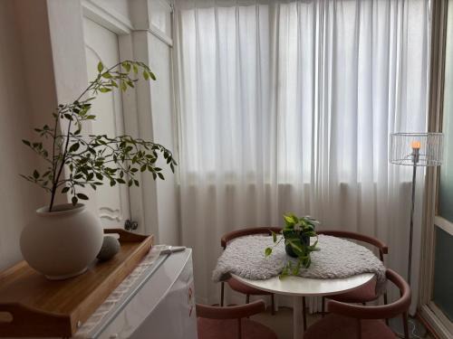 Mangwon-dong House | RORA Stay