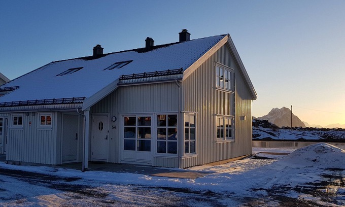 Svolvaer Cabin | Rorbuene Svolvær Havn