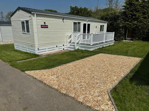 Wimborne House | Rosa - Bournemouth Holiday Home