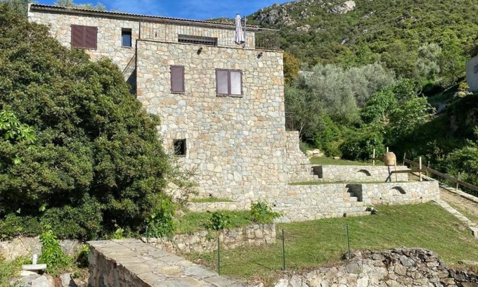 Urtaca House | Rosa Marine modern and traditional at the same time
