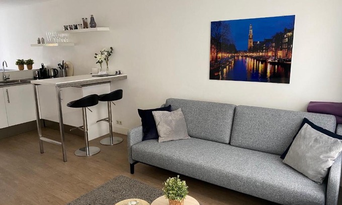 Jordaan Apartment | Rosies Place