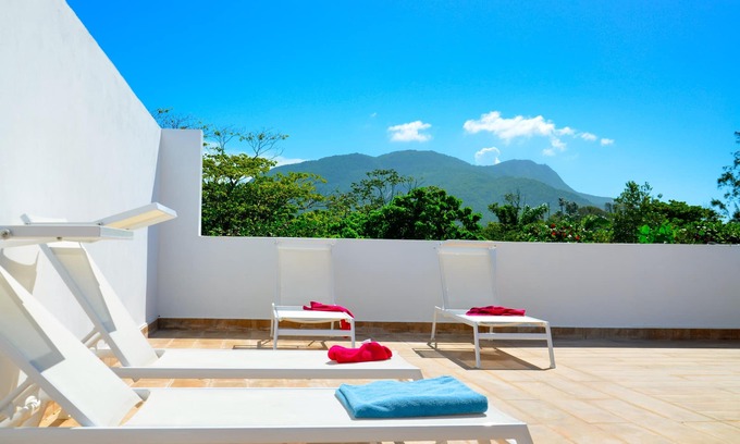 El Pueblito Apartment | Rosil Place, Beach Apartment #6 at Playa Dorada