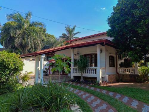 Asuncion Hotel | Ross Char Hotel