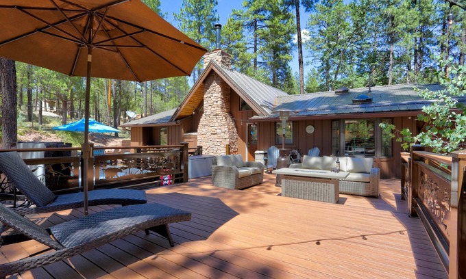 Payson Cabin | Rosscup Reserve | Secluded Cabin w/Spa & Deck!