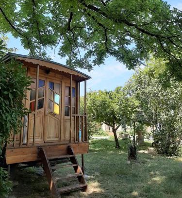 Etoile-sur-Rhone House | Roulotte Marcel Chaix Accueil