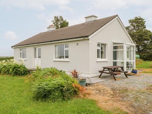 Inishnee House | Roundstone Bay View