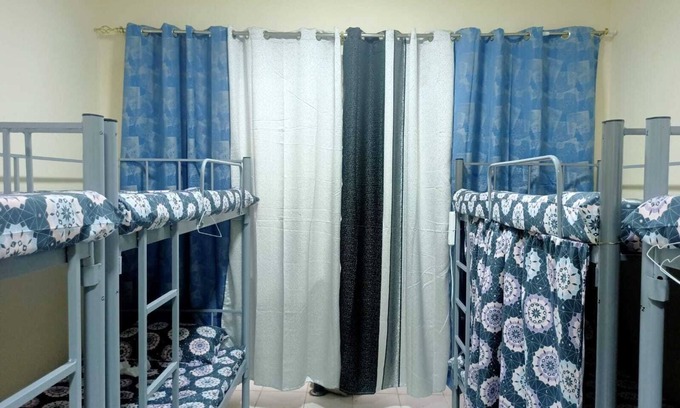 Naif Bed & Breakfast | Rovers Boys Hostel Bed Space in Deira Near Gold Souq Metro Station