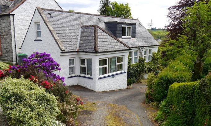 New Galloway House | Rowan Cottage