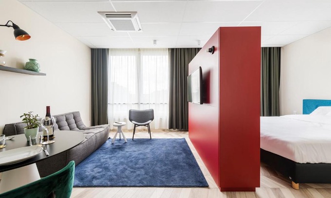 Sint-Lambrechts-Woluwe Hotel | ROXI The Urban Residence Brussels