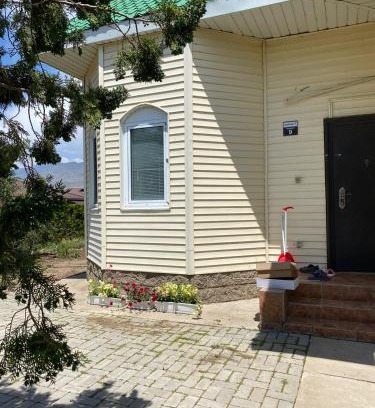 Issyk-Kul Region House | Royal Beach