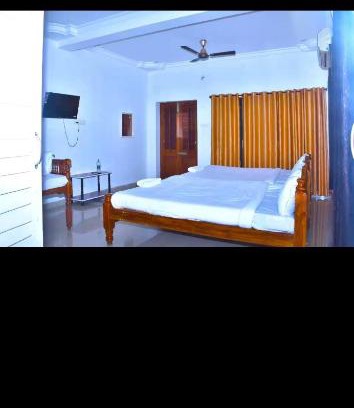 Kalapet House | Royal Caribbean beach resort
