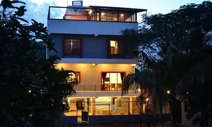 Lonavala Villa | Royal Escape - 4 BHK Private Pool Villa by Royal Villa's Lonavla