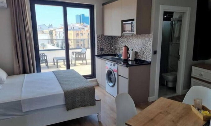 Antalya City Centre Apartment | Royal Homes 506
