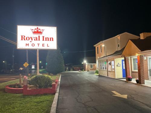 Waynesboro Hotel | Royal Inn Motel