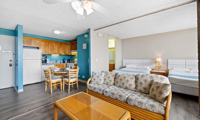 Waikiki Condo | Royal Kuhio 1704 - Spacious Studio w/Stunning Mountain View in Heart of Waikiki