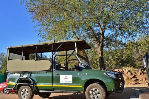 Marloth Park Cabin | Royal Marlothi Kruger Safari Lodge and Spa