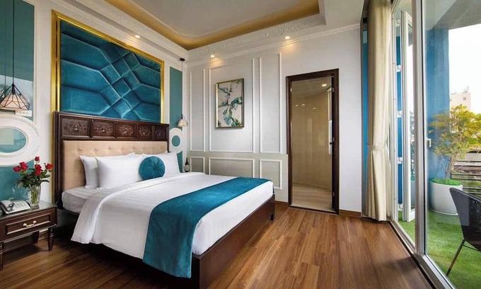 Hang Trong Hotel | Royal Palace Hotel 3