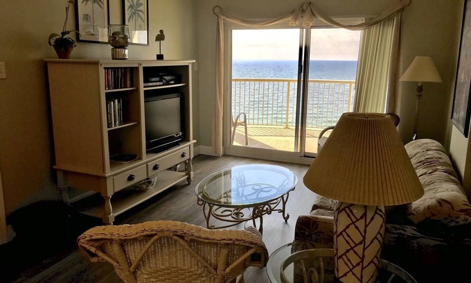 Gulf Shores Condo | Royal Palms 1305 2 bedroom 2 bath gulf-front condominium Gulf Shores