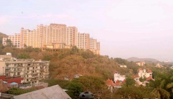 Aarey Colony House | Royal Palms Holiday villas