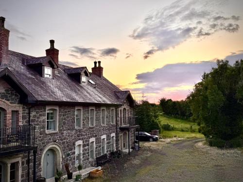 Coleraine House | Royal Portrush Golfing Accommodation at The Flax Mill