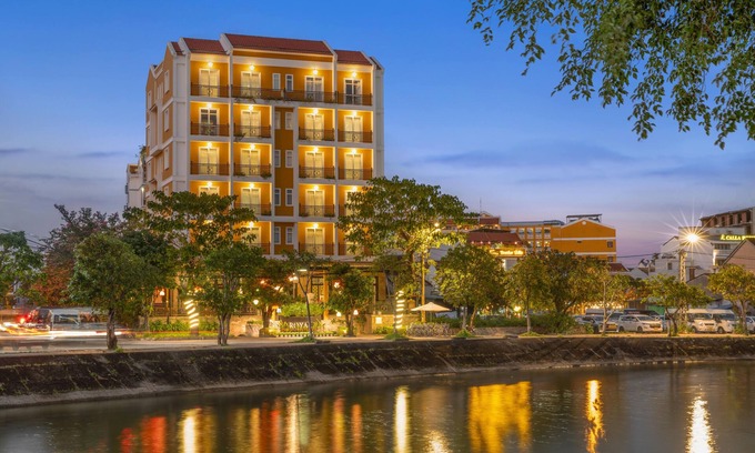 Thanh Ha Resort | Royal Riverside Hoi An Hotel