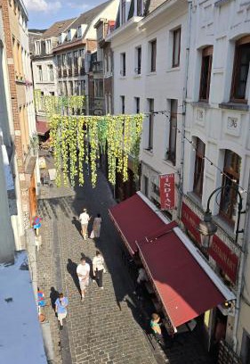 Ilot Sacre Apartment | Royal sleeping Brussels