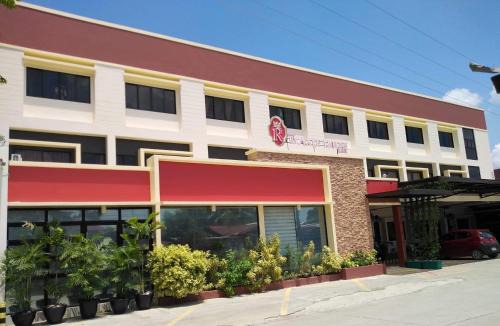 Tagum Bed & Breakfast | Royale House Hotel Davao powered by Cocotel