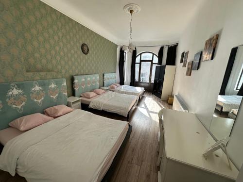 Bucharest City-Centre Apartment | Royality Bucharest Old Town