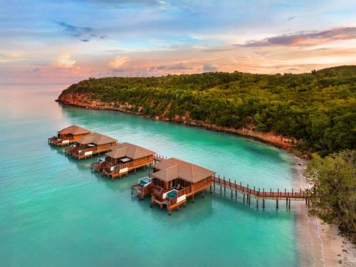 Paradise View Hotel | Royalton CHIC Antigua, An Autograph Collection All-Inclusive Resort - Adults Only