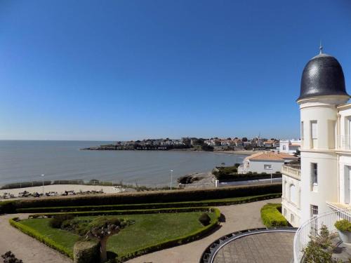 Pontaillac Apartment | Royan PONTAILLAC - STUDIO PLEINE VUE MER - Ideal PETIT BUDGET