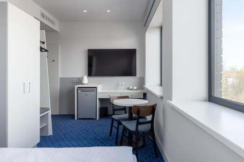 Liepaja Hotel | Roze Kurmajas Hotel
