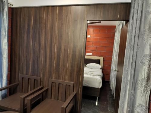 Yelagiri House | RR inn