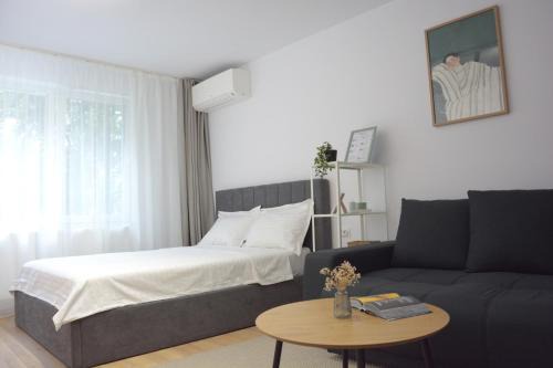 Sector 3 Apartment | RSA Quiet Spot