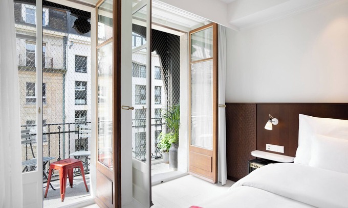 Geneva Old Town Hotel | Ruby Claire Hotel Geneva