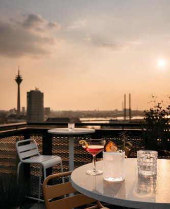 Dusseldorf Old Town Hotel | Ruby Luna Hotel Dusseldorf