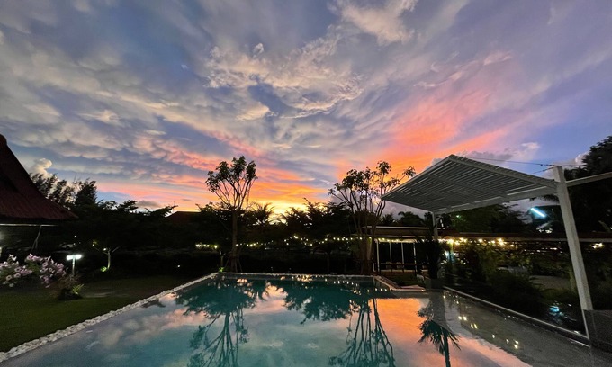 Tha Khoei Hotel | Ruen Sam Ran Resort