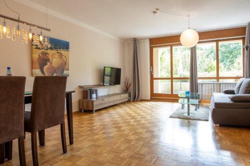 Wanne Apartment | Ruhige 2-Zimmer Wohnung m.Terrasse,Nähe Uni-Klinik