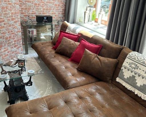 Hilbersdorf Apartment | Ruhige Wohnung im Fabrikstil in Chemnitz