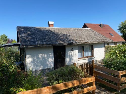 Sohl House | Ruhiger und renovierter Bungalow mit großem hundefreundlichem Garten zur Alleinnutzung