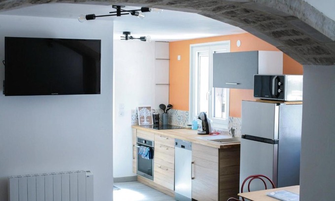 Rully Apartment | Rully house