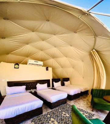 Wadi Rum Bed & Breakfast | Rum Titanic Camp